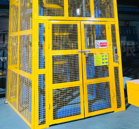 云南货梯可以安装在室外吗